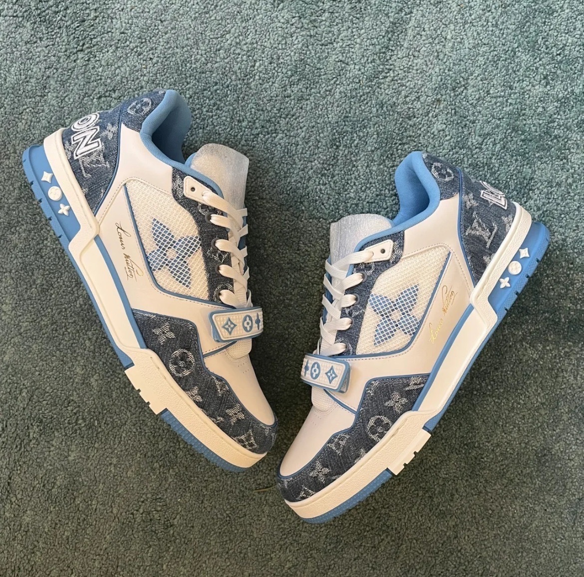 Louis Vuitton LV Trainer 藍色 魔鬼氈