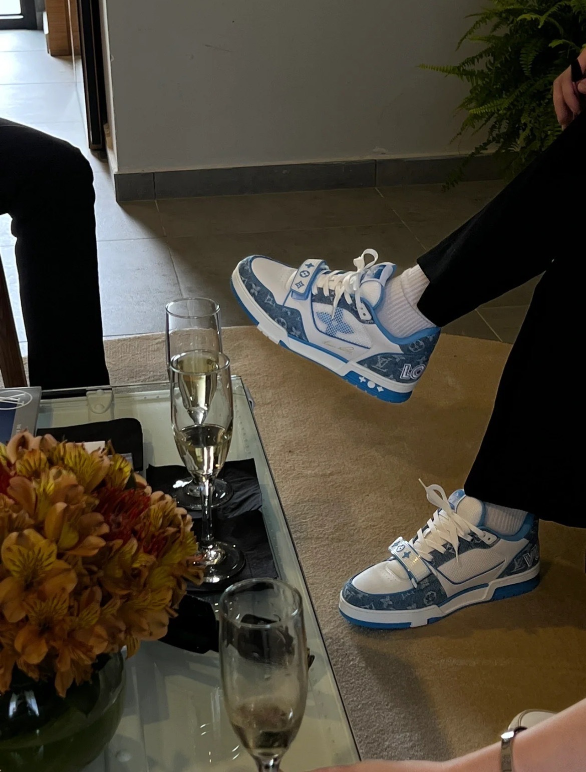 Louis Vuitton LV Trainer 藍色 魔鬼氈