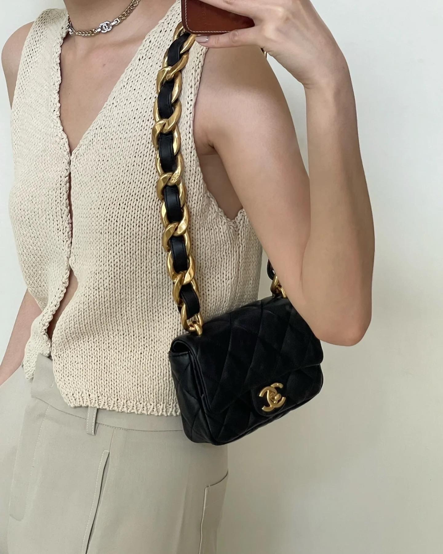 Chanel 粗鏈條黑金方胖