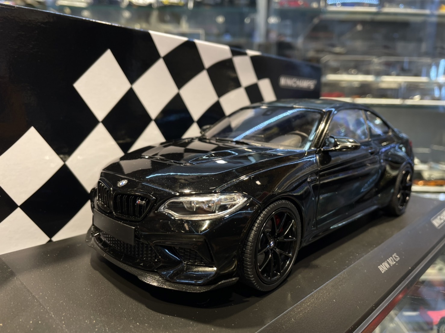 Minichamps cheap bmw m2