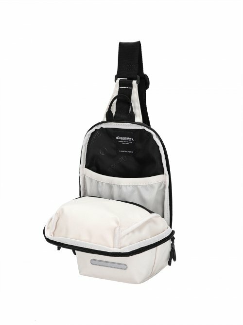 Discovery Easy Sling Bag Air 斜肩包 象牙白 DXSG0402N-IVS
