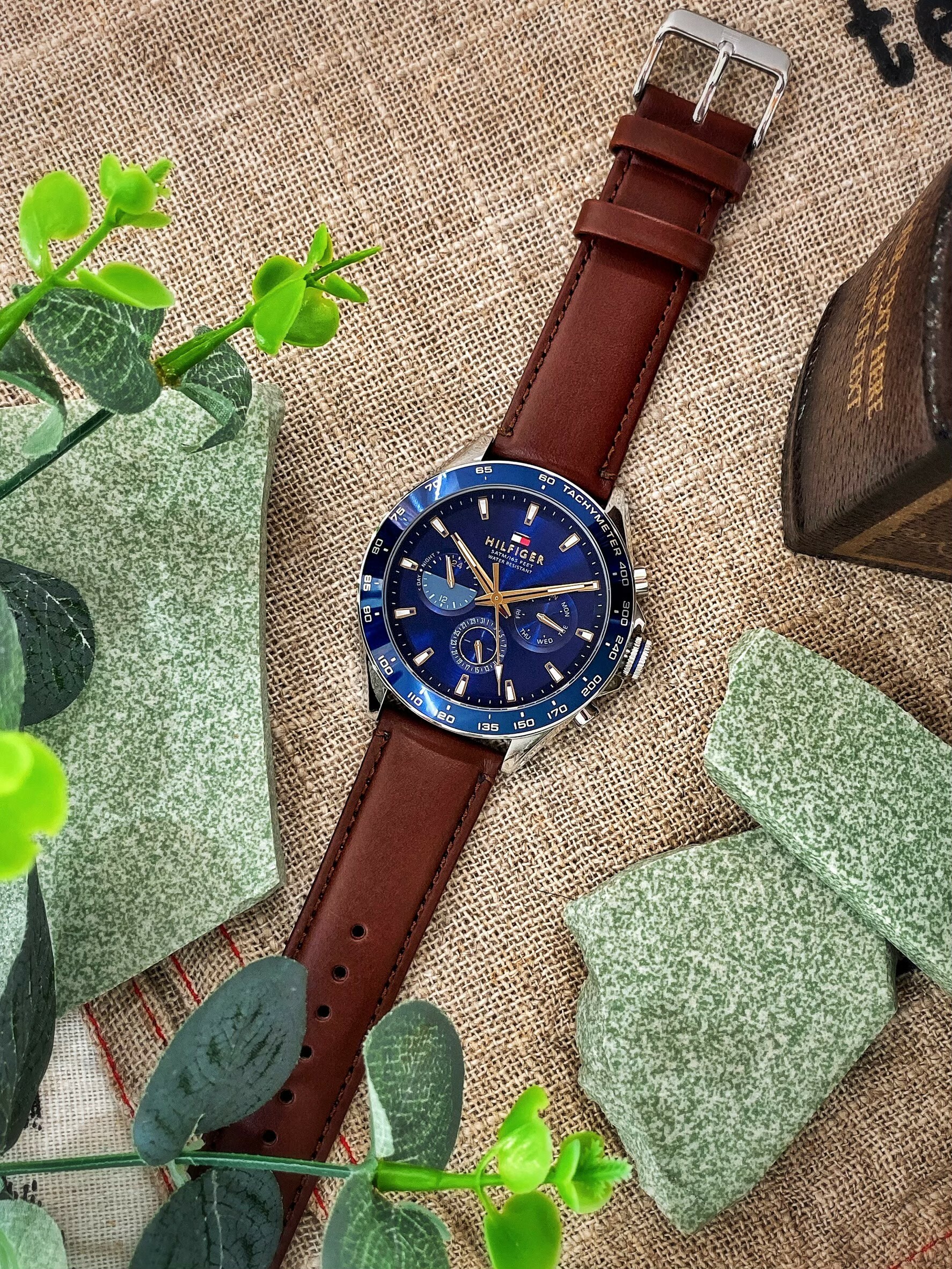 【Tommy Hilfiger】美式休閒三環皮革腕錶 1791965 46mm  現代鐘錶