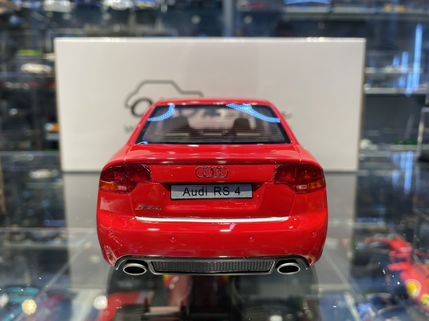オットー otto 京商 アウディ RS4 4.2 FSI 1/18 original.jpg?1656094982