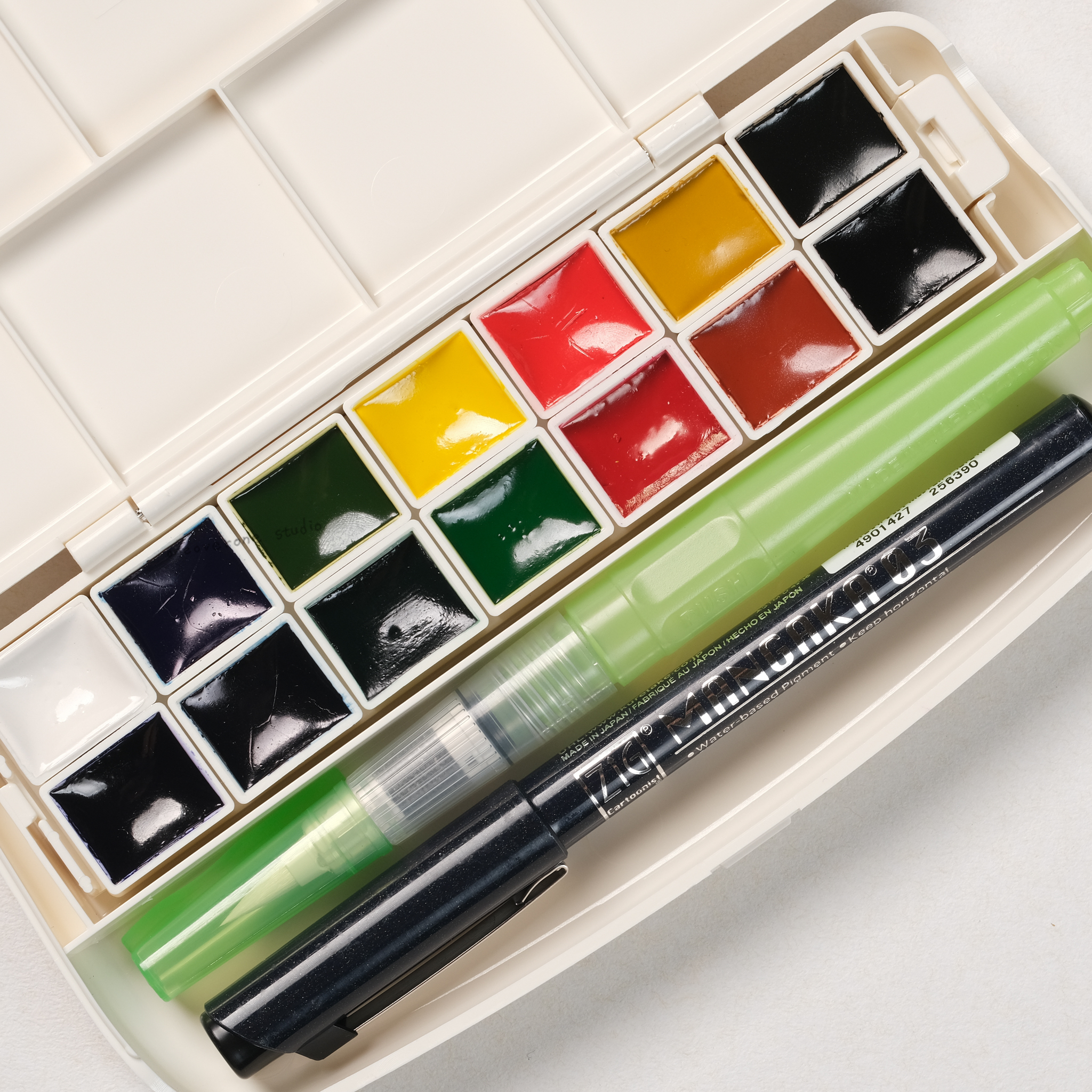 14色塊狀透明水彩組合/KURETAKE/JAPAN