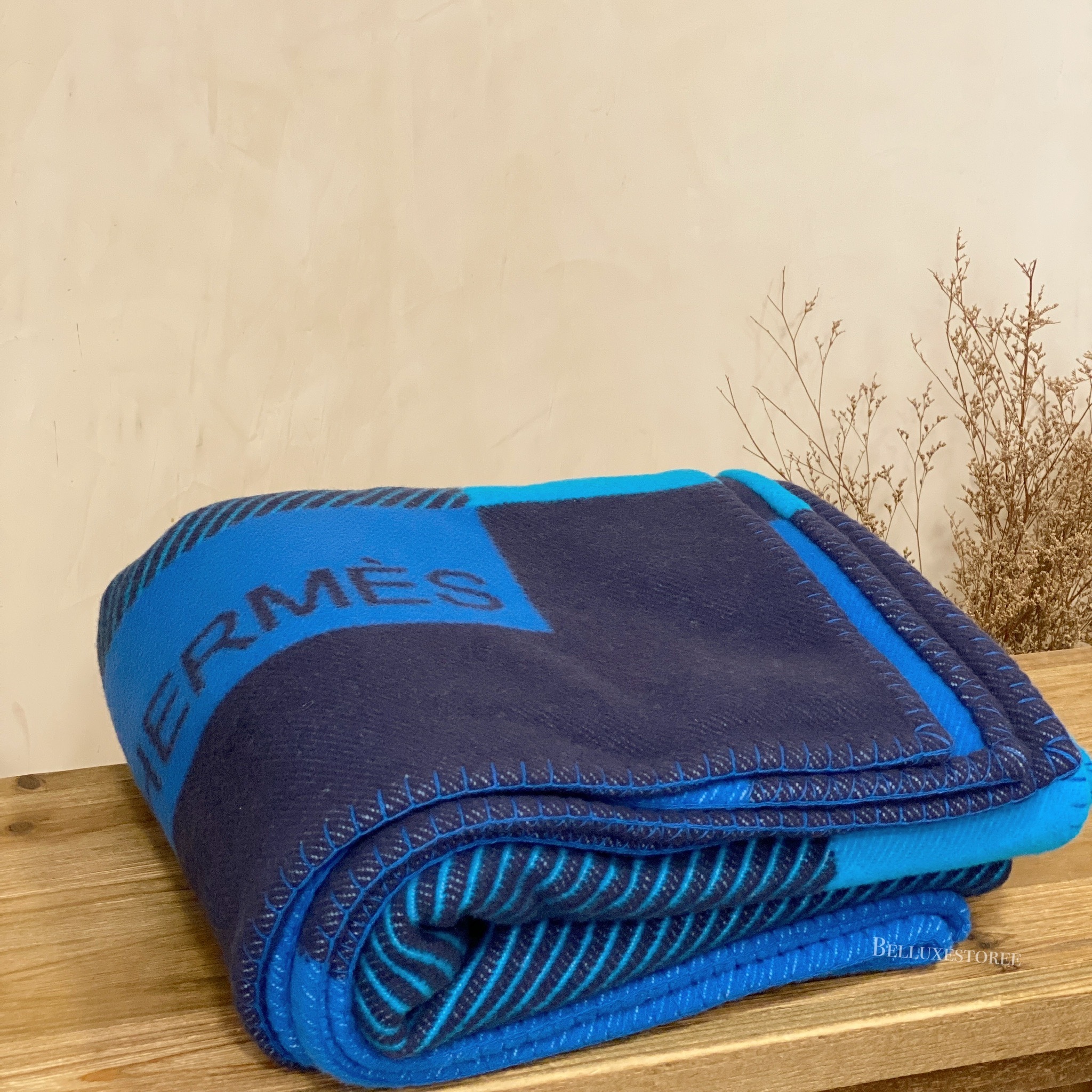 [Brand new] Hermes blanket Blue