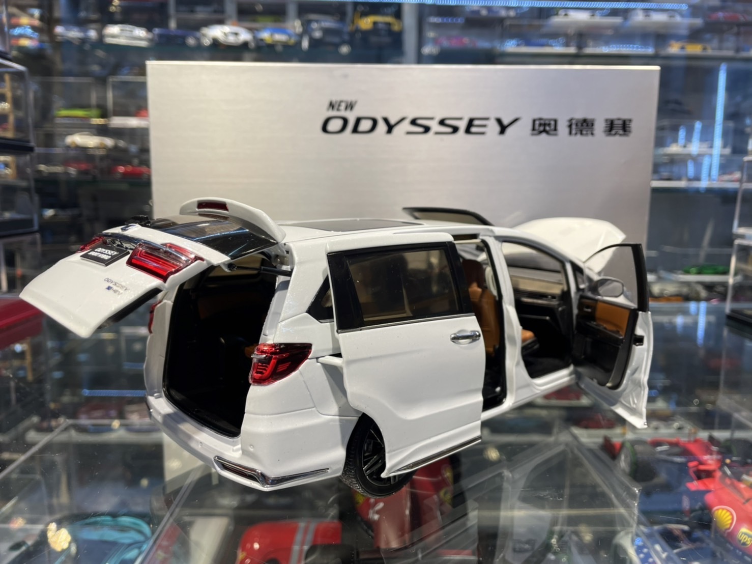 最終価格レア物　　白海外Honda特注1/18 ODYSSEY未開封 1988 Gold Wing (GL1500)｜MODELS｜Gold Wing｜Honda