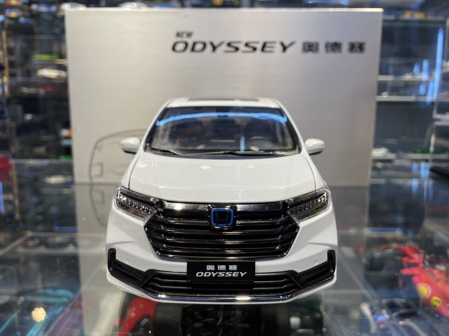 原廠Honda New Odyssey 白色1/18
