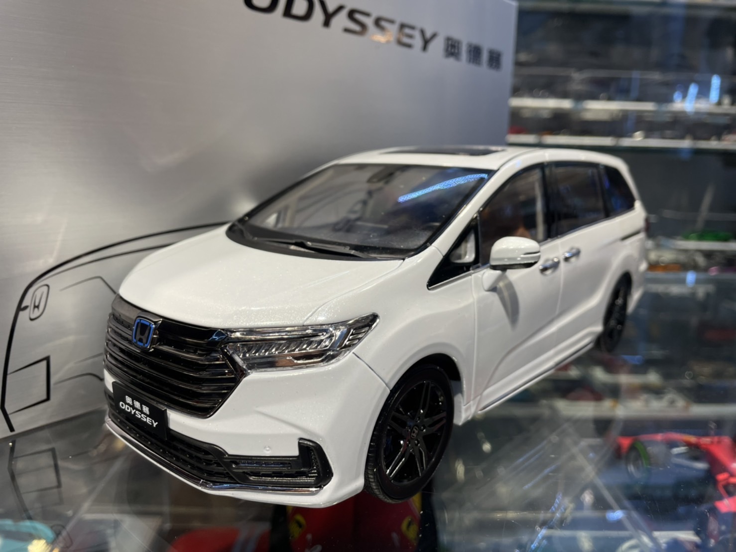 レア物　白　海外Honda特注1/18 ODYSSEY未開封 レア物 白 海外Honda特注1/18 ODYSSEY未開封