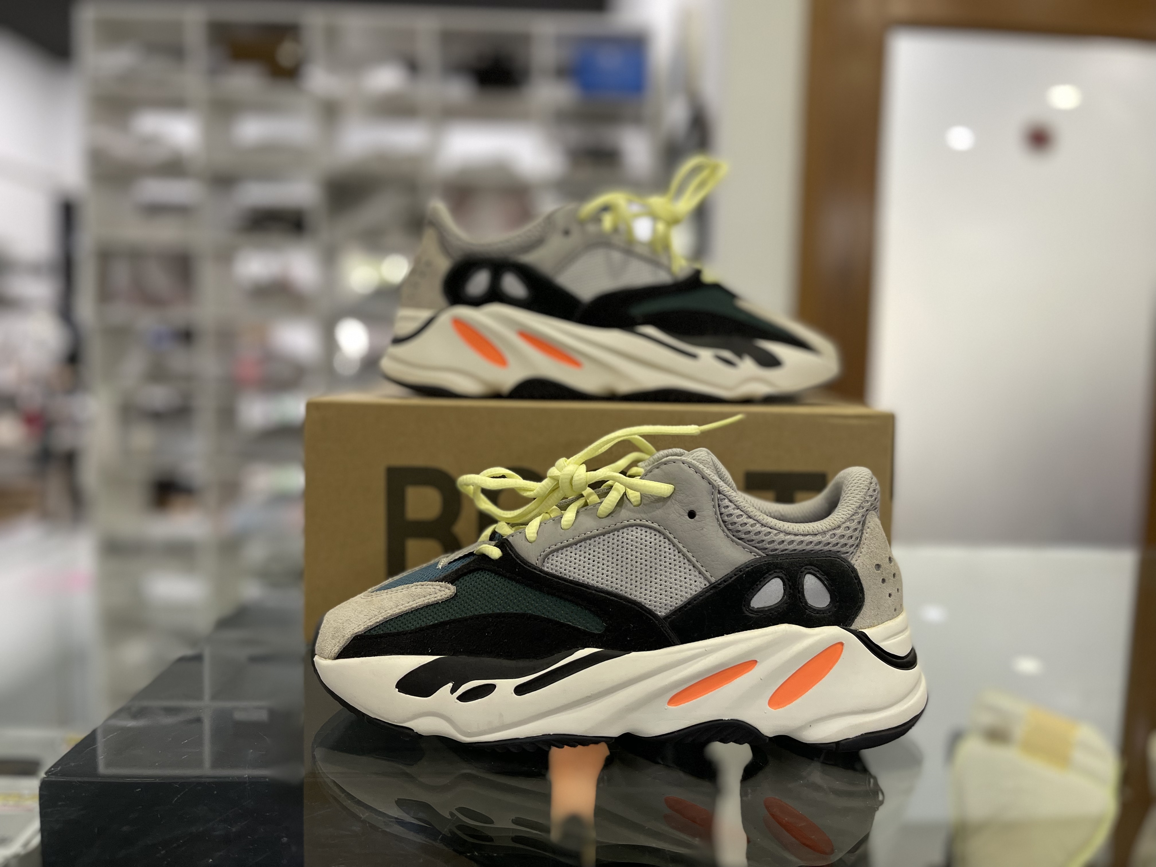 yeezy waverunner size 12