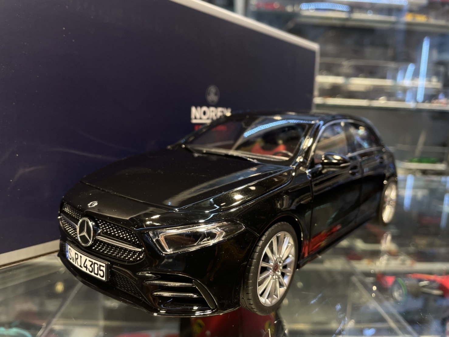 NOREV 183861 Mercedes-Benz A-Class 2018 Black 1/18