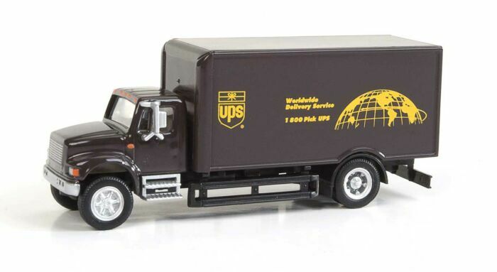 Walthers 949-11293 HO scale United Parcel Service International 4900 Single-Axle Box Van