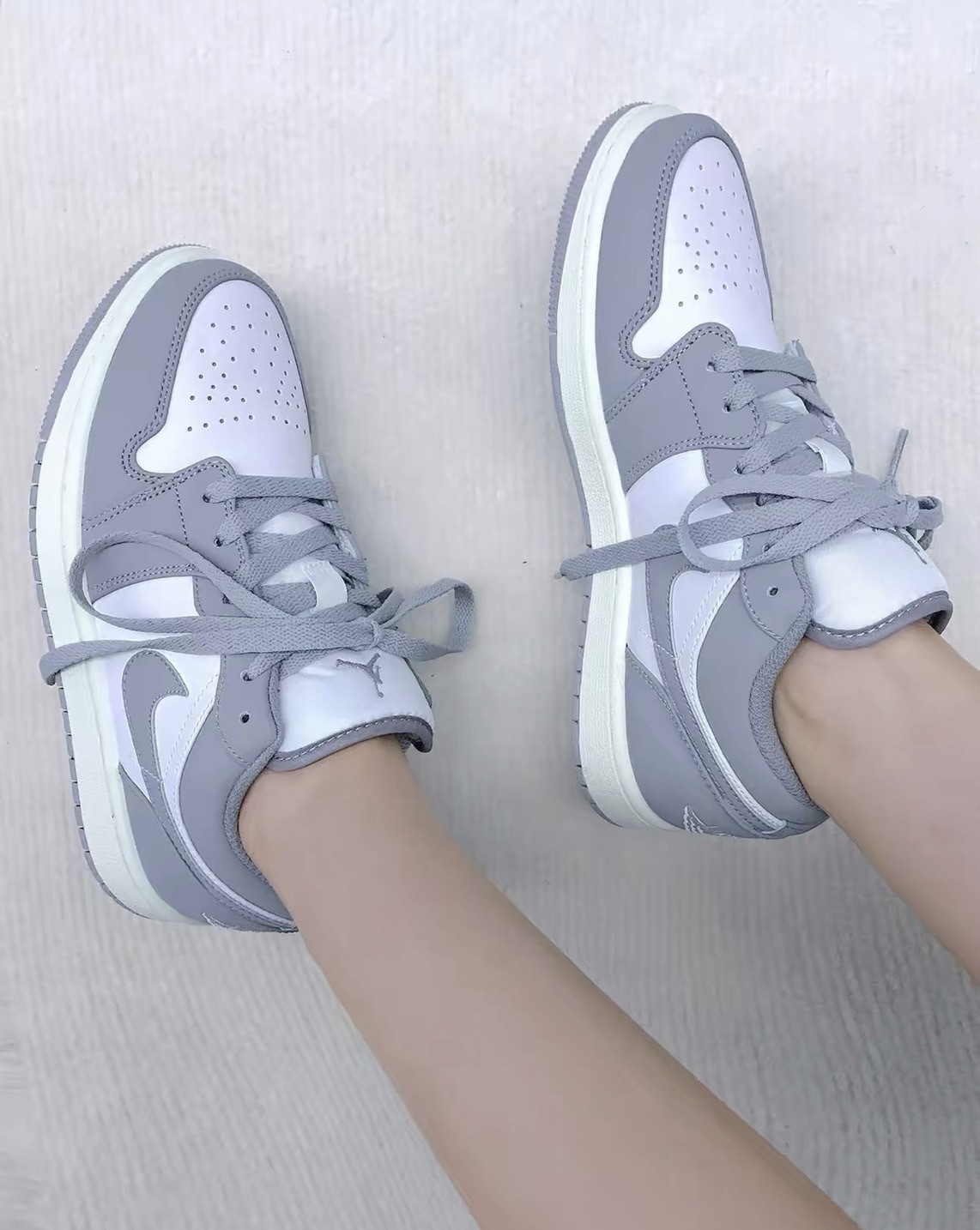 Nike Air Jordan 1 Low "Vintage Grey" 復古灰 灰白 做舊 小Dior