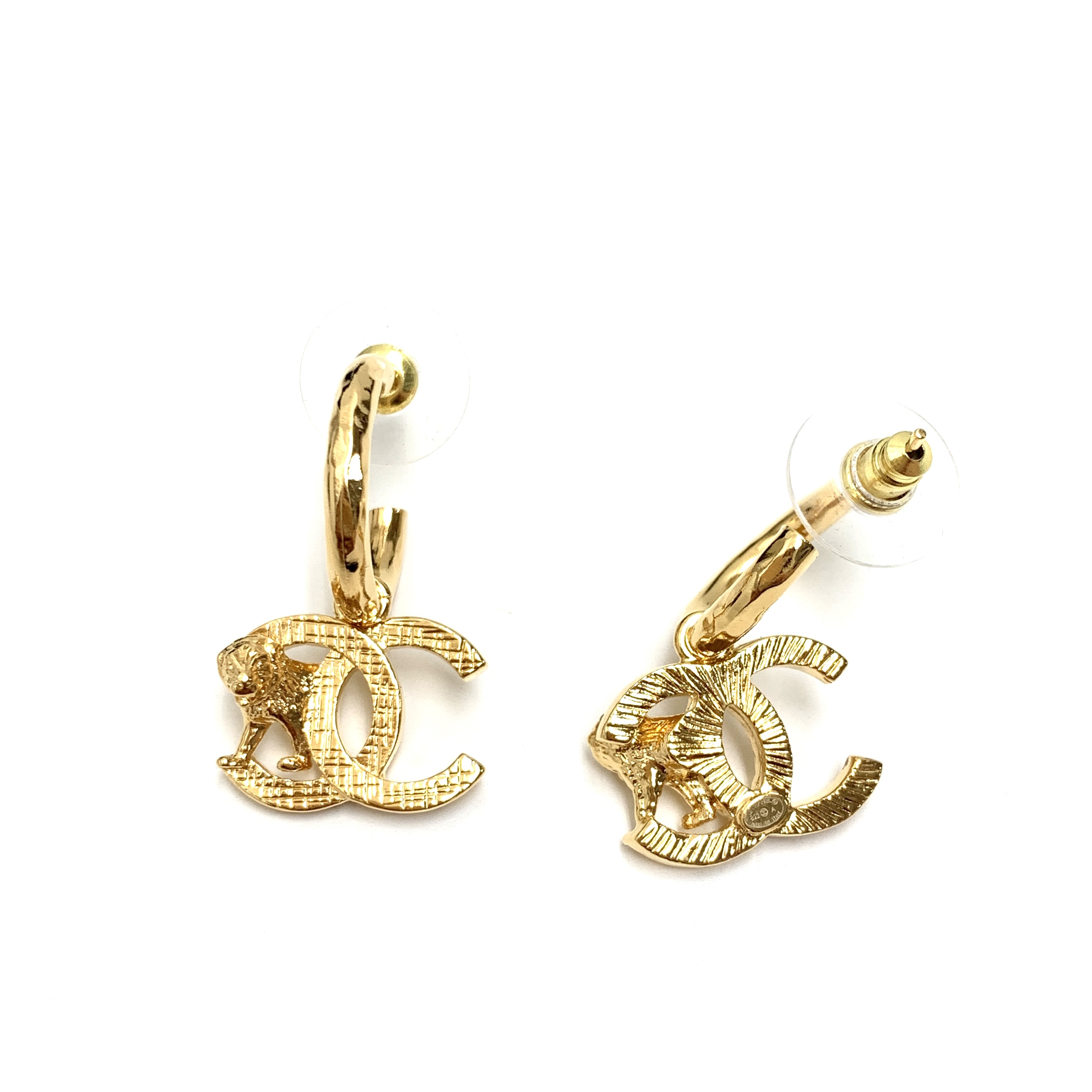 限時特價~~~全新CHANEL耳環 AB8783 金色獅子座CC LOGO #BRAND NEW #香榭站正品