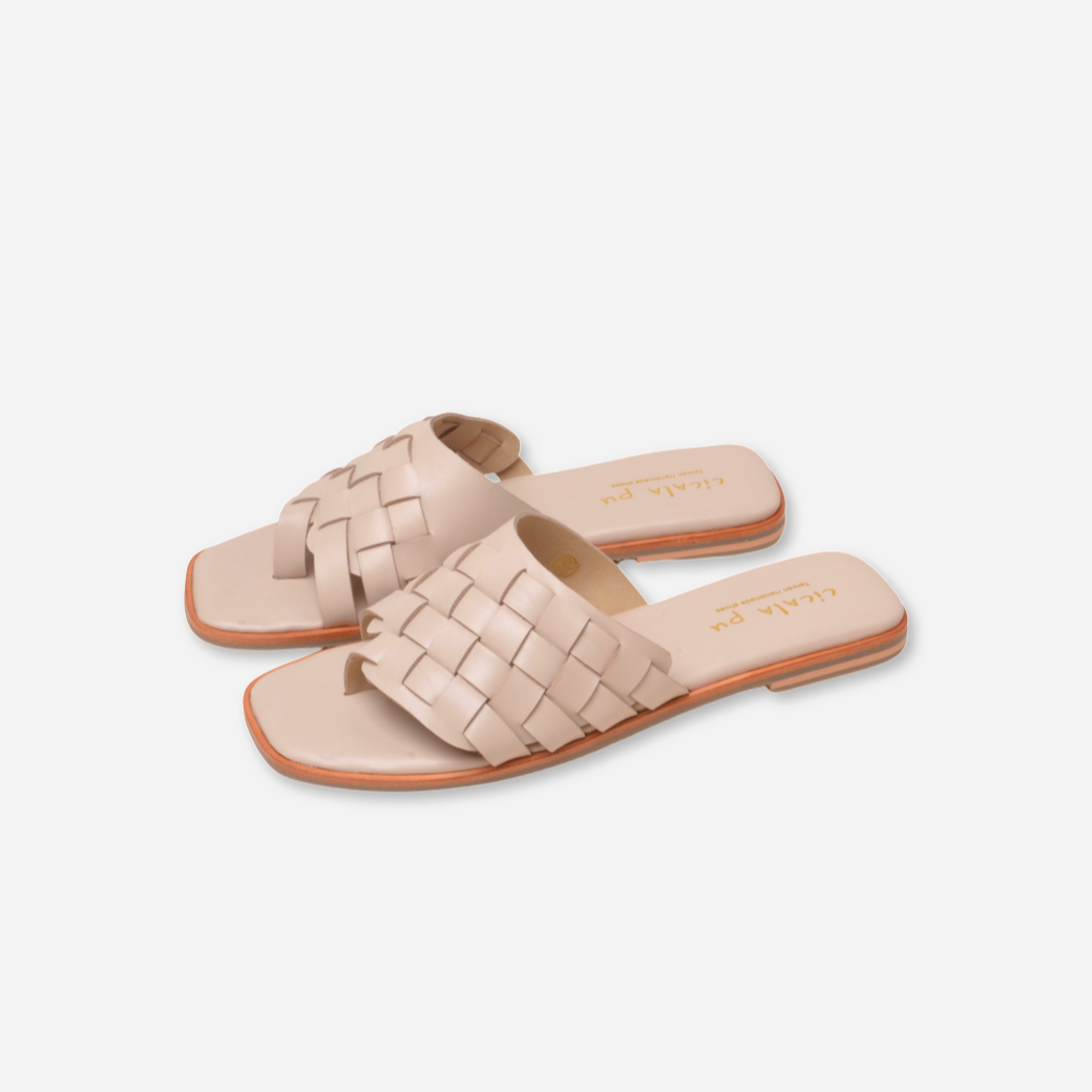 7913 米白 夾腳手工編織涼鞋