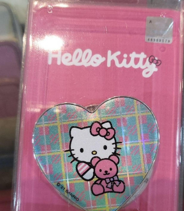 [S] GRIPTOK HELLO KITTY HEART SHAPE PHONE GRIP, 8809795453204 (SGT95)
