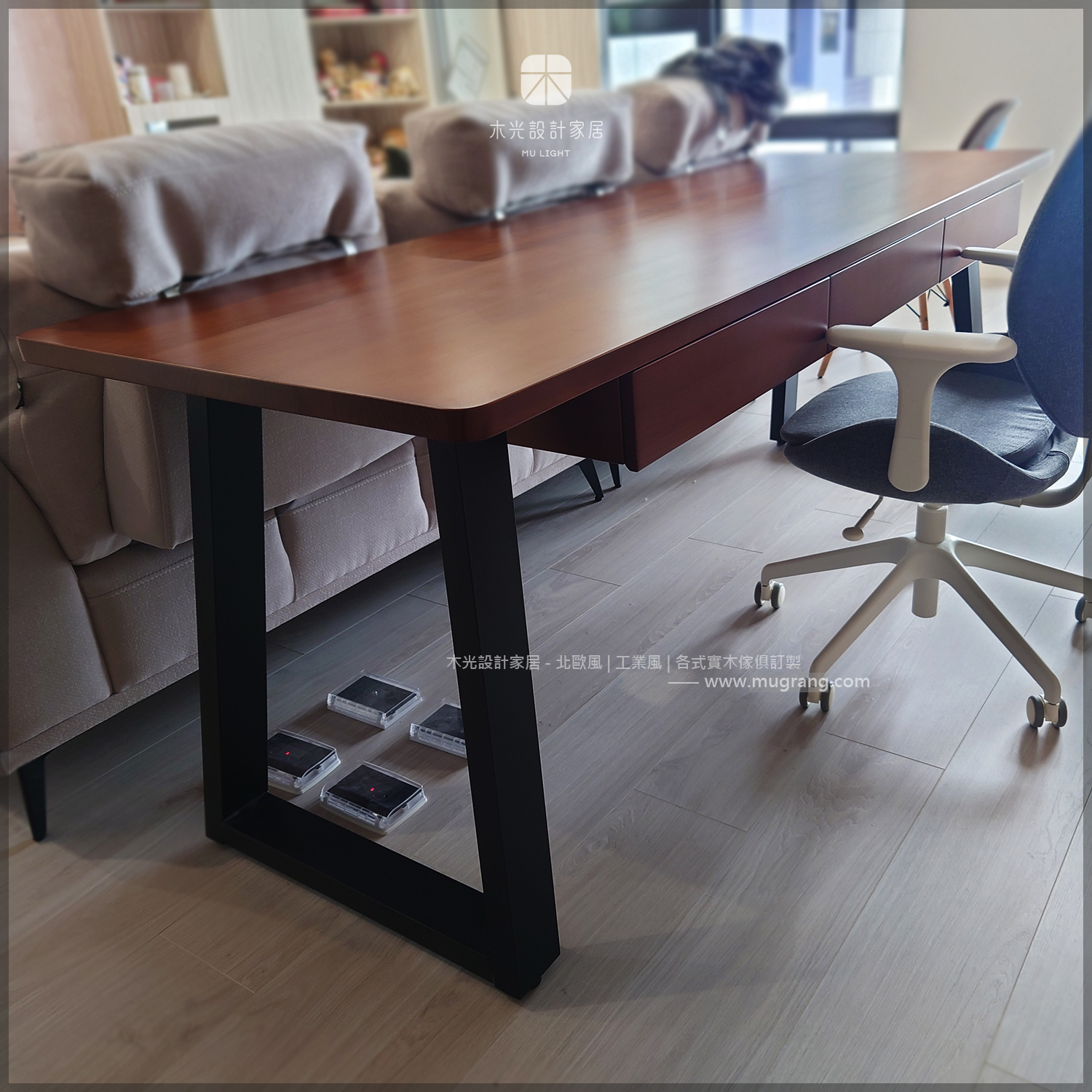 造型斜角收納實木書桌|可訂製