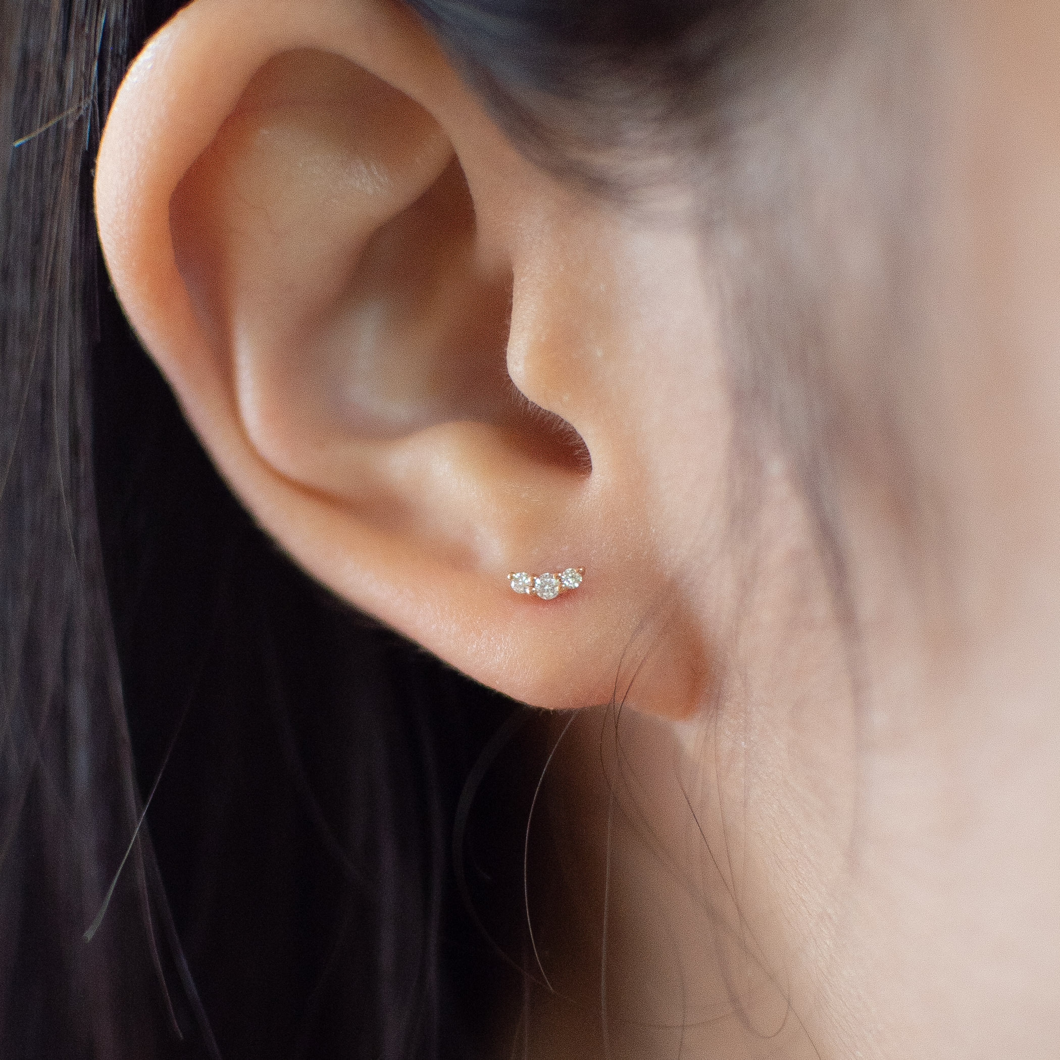 18K Mini Smile Diamond Earring