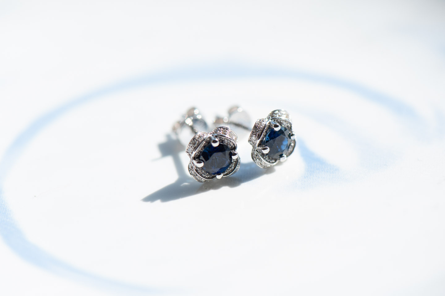 *18K Blue Sapphire Diamond Earring