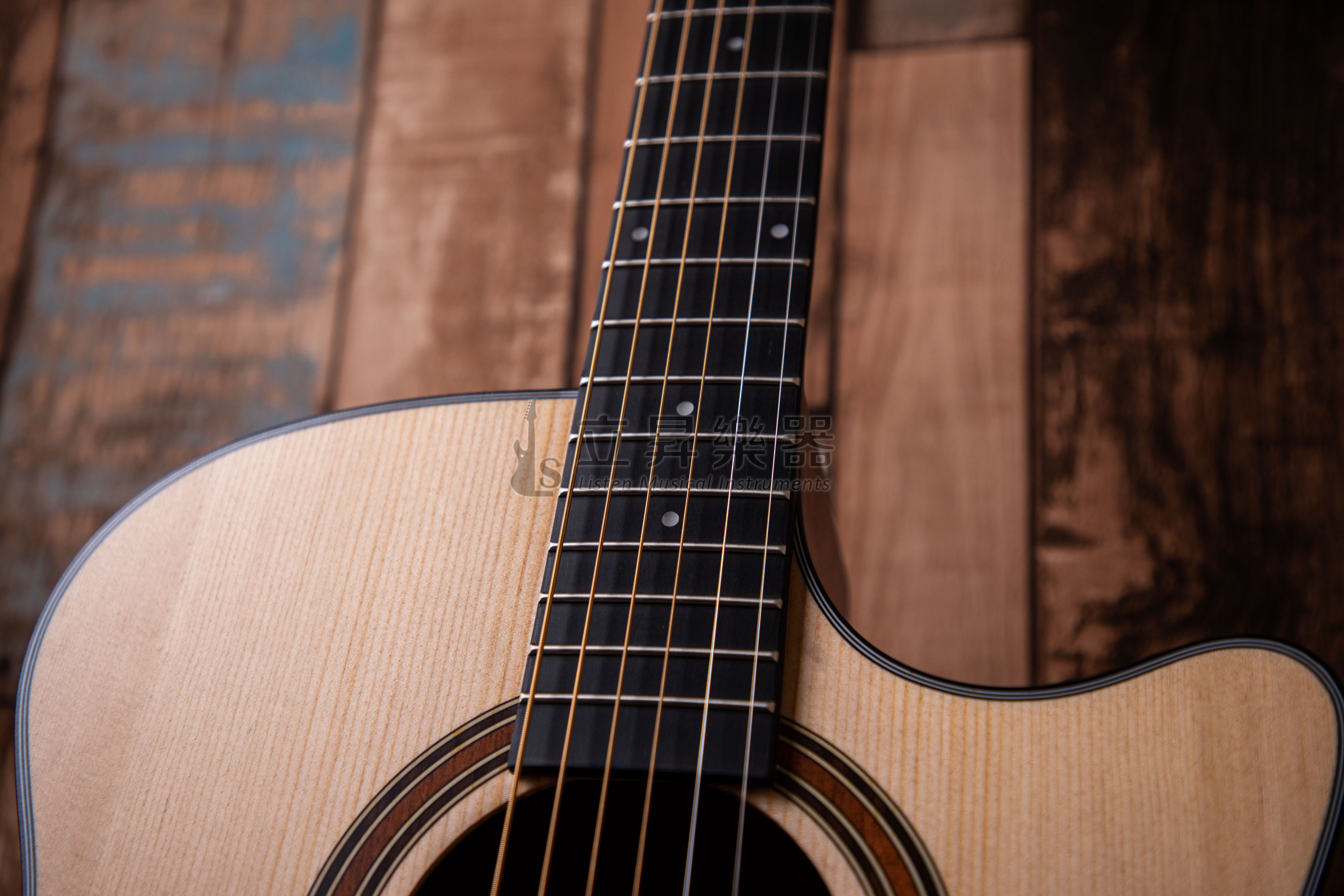 METRIC 霧面 雲杉木面單板 桃花心木側背板 GA桶缺角 木吉他 附琴袋、配件｜ MTC-40GS 40吋 METRIC 霧面 雲杉木面單板 桃花心木側背板 GA桶缺角 木吉他 附琴袋、配件｜ MTC-40GS 40吋 / MTC-41GS 41吋 第 4 張圖片｜三峽吉他 / Bass