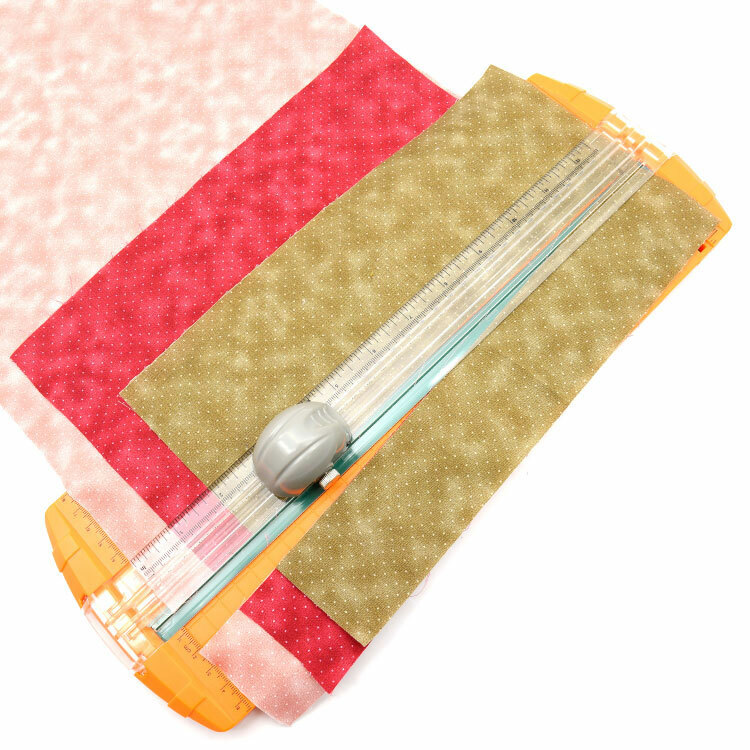 輕巧折疊式切割尺組