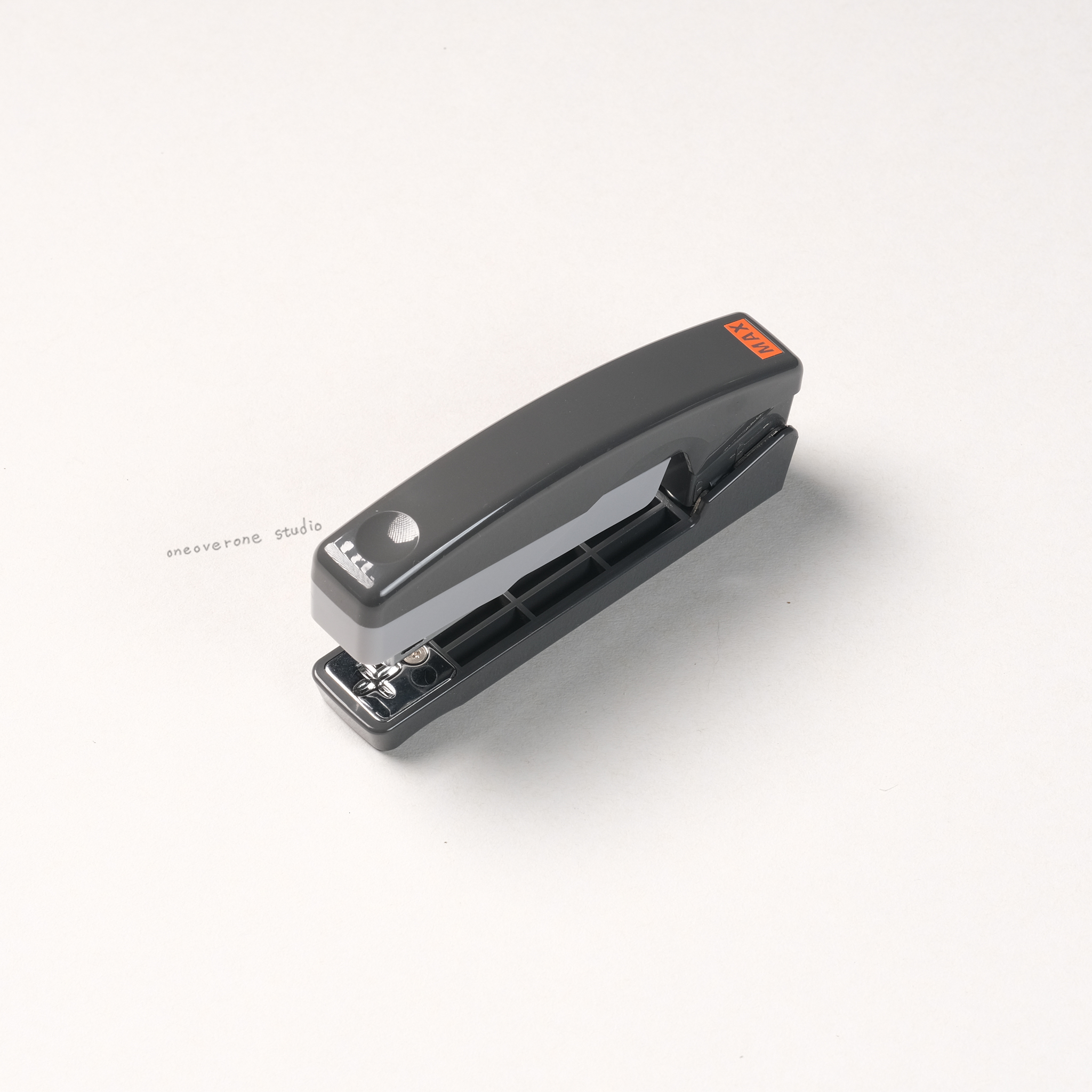 可轉向的釘書機/MAX/JAPAN