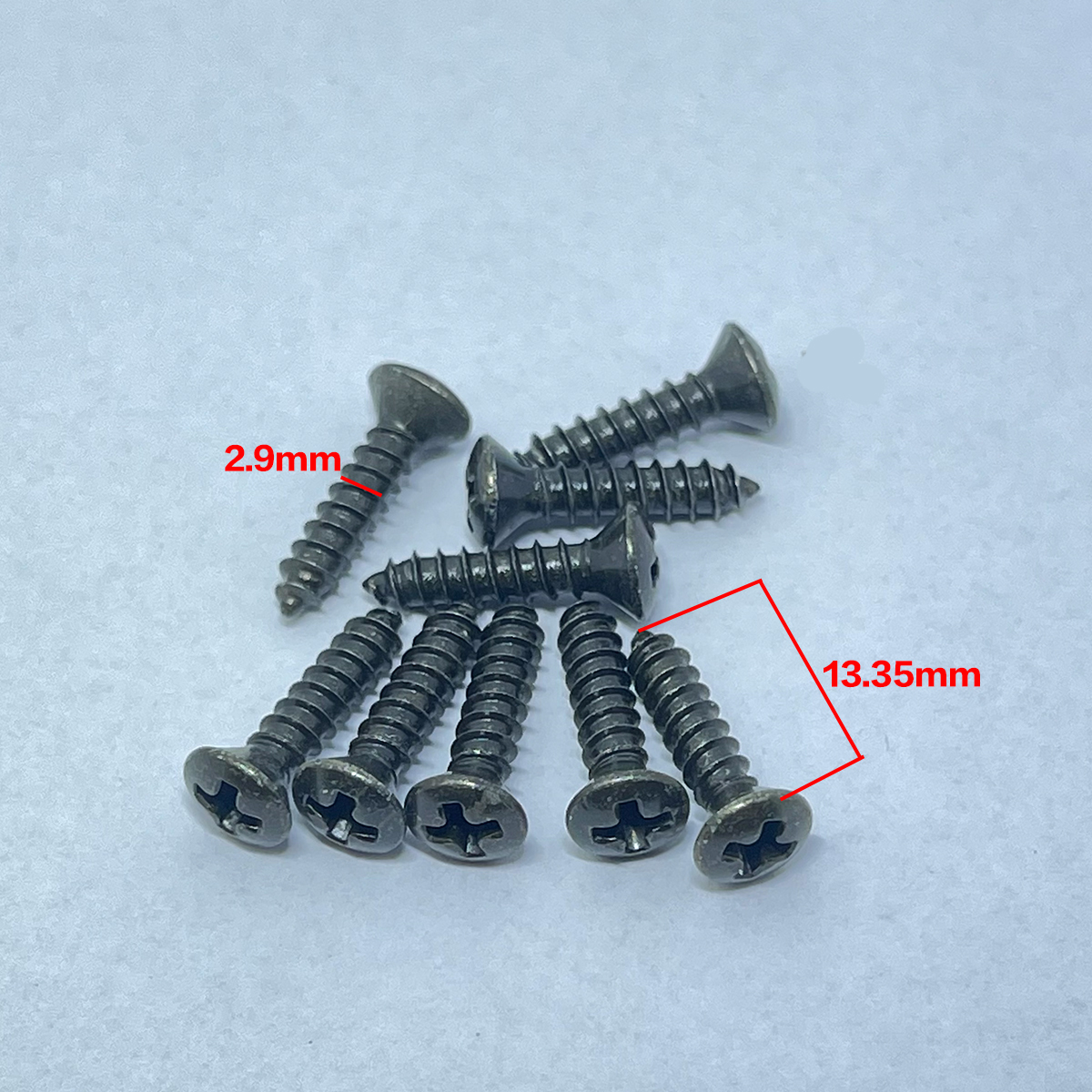 護板 螺絲 黑色 (長13.35mm/直徑2.9mm)單支