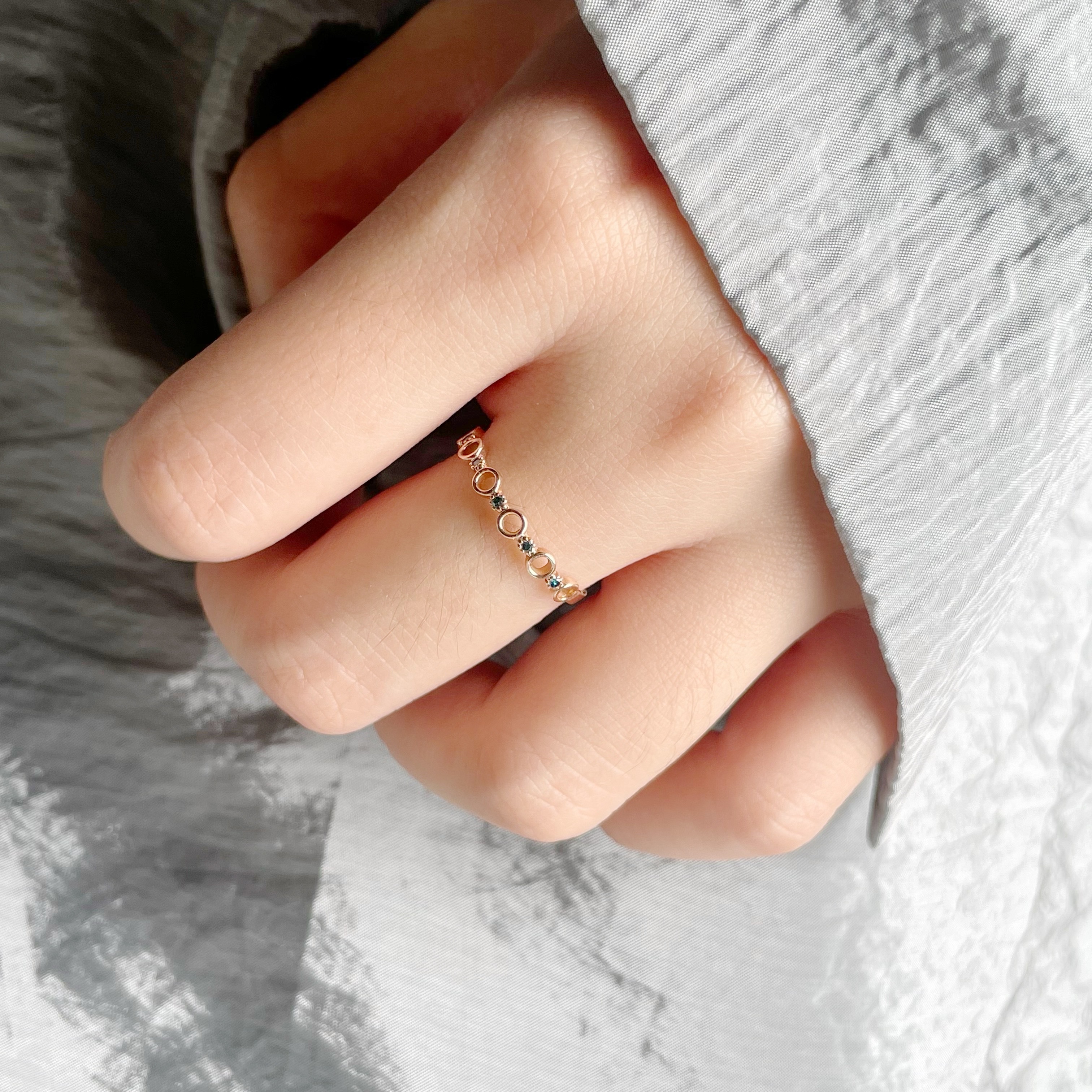 14K簍空泡泡藍鑽戒指