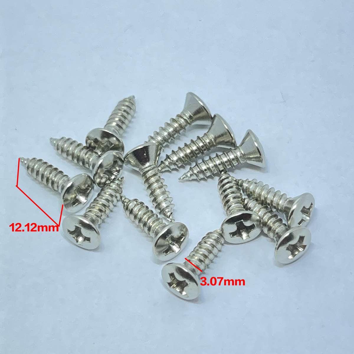 韓製 護板螺絲 銀色 (長度12.12mm 直徑3.07mm)單支