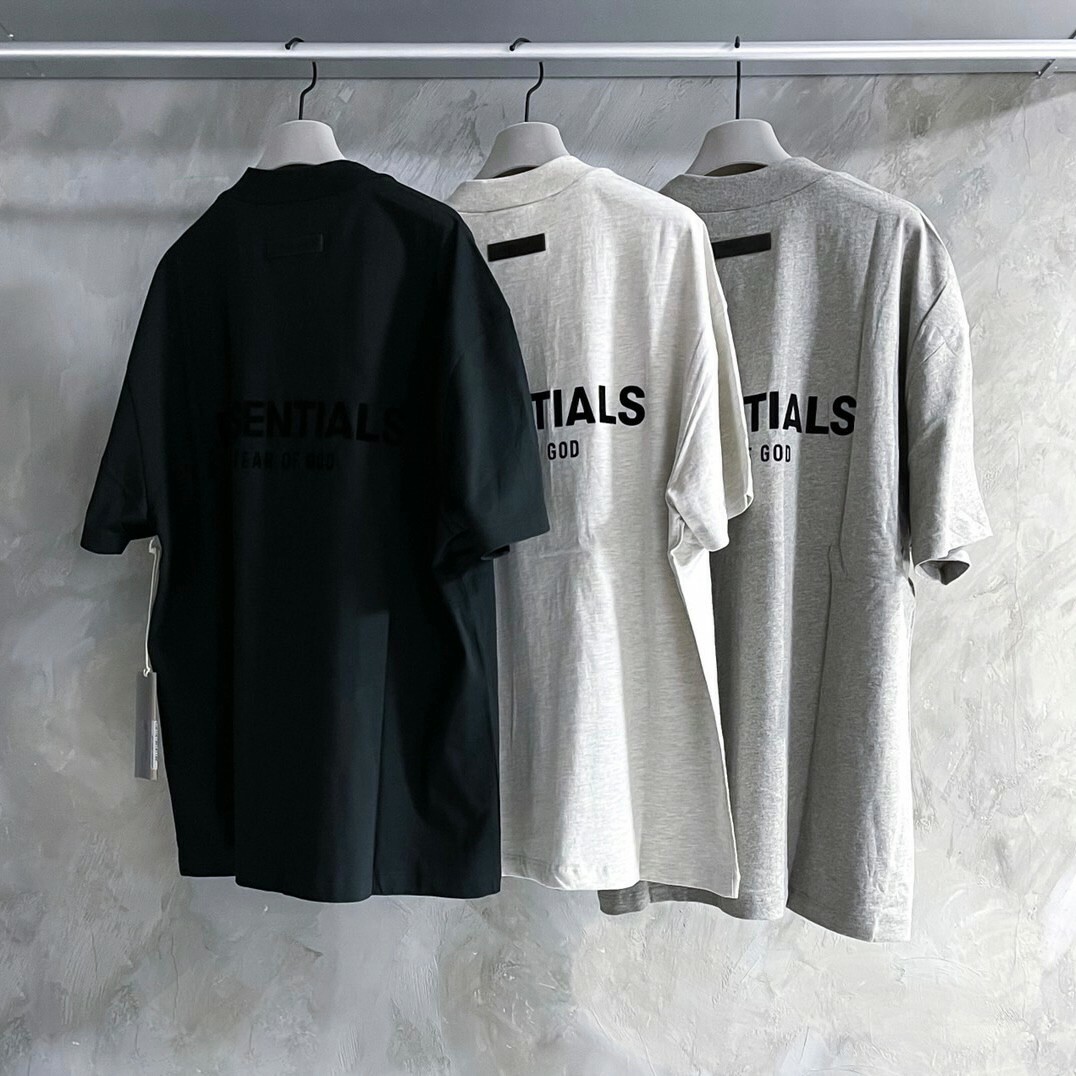 FOG Essentials 新款 植絨字體Logo 短袖 T