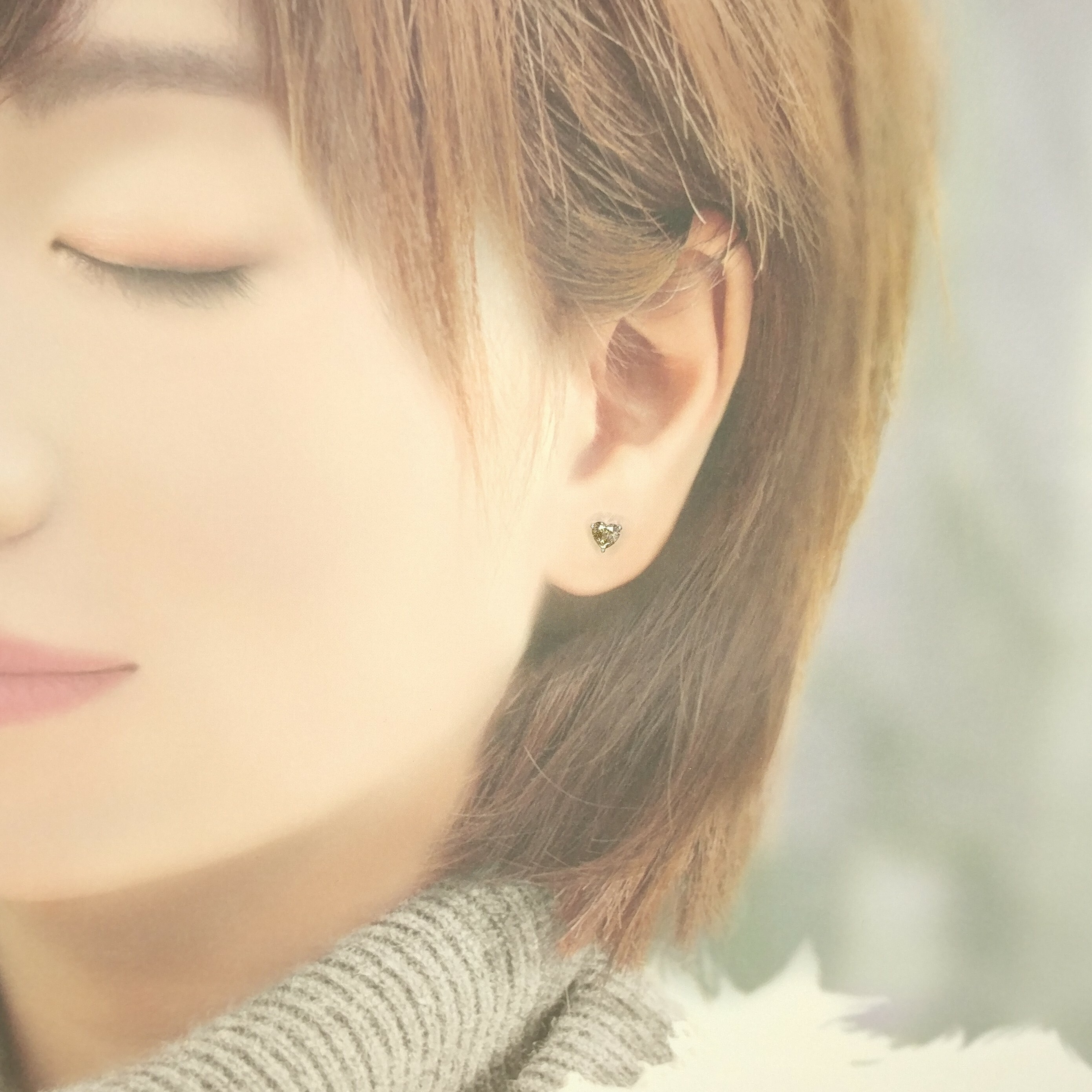 全新18K白金【主石84份心形咖啡鑽】耳環