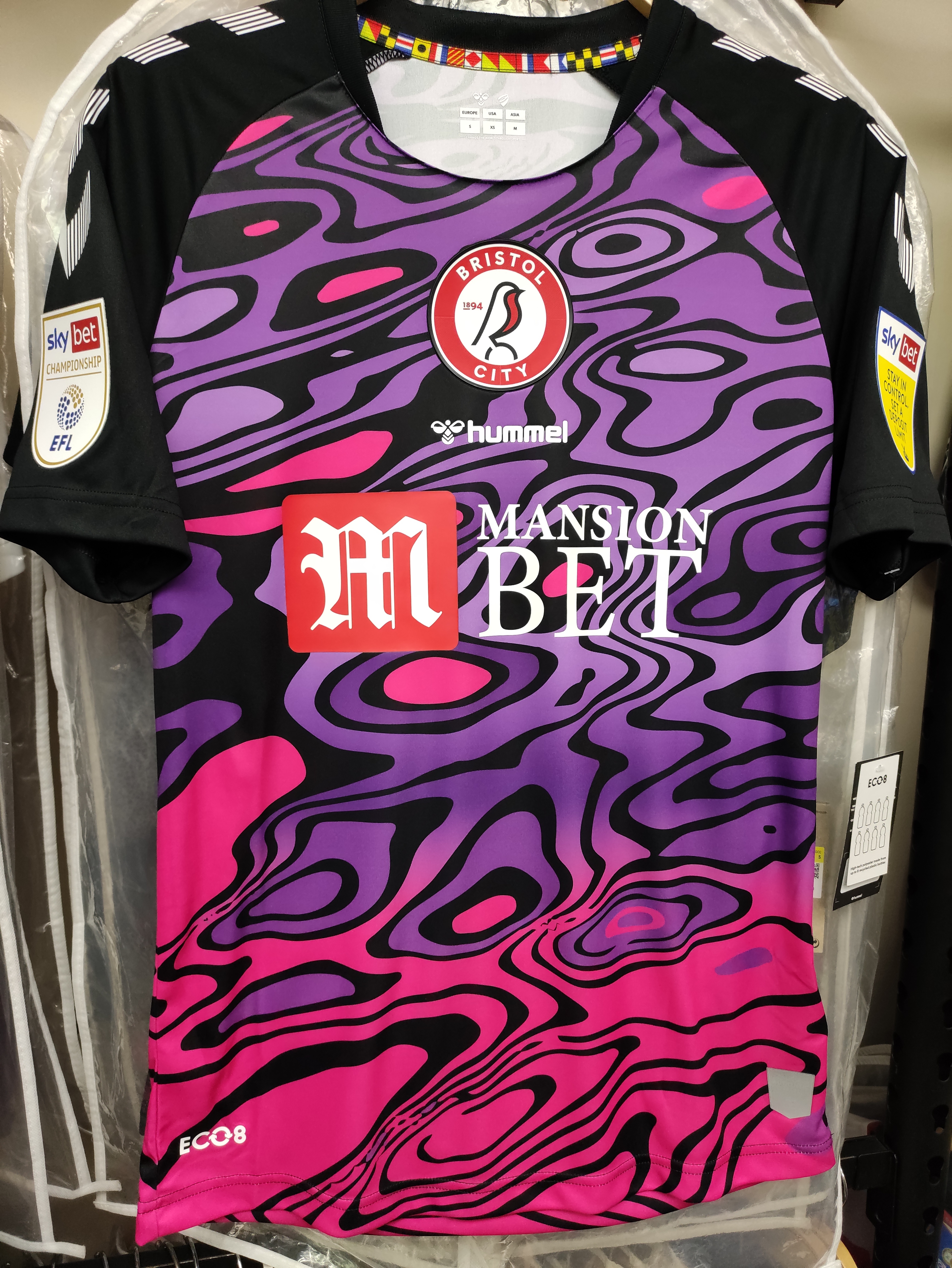 21-22布里斯托城黑色龍門球衣