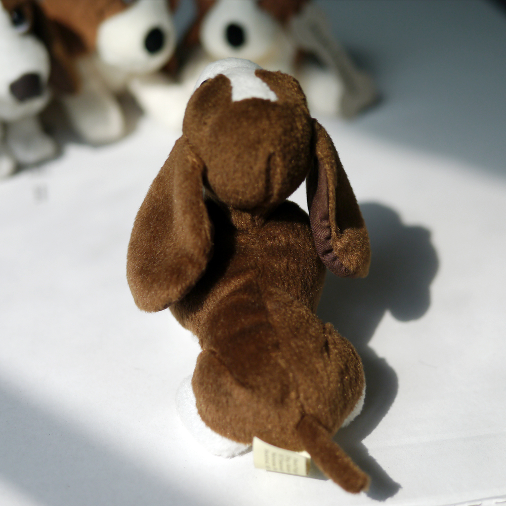 5" 假正經巴吉度玩偶