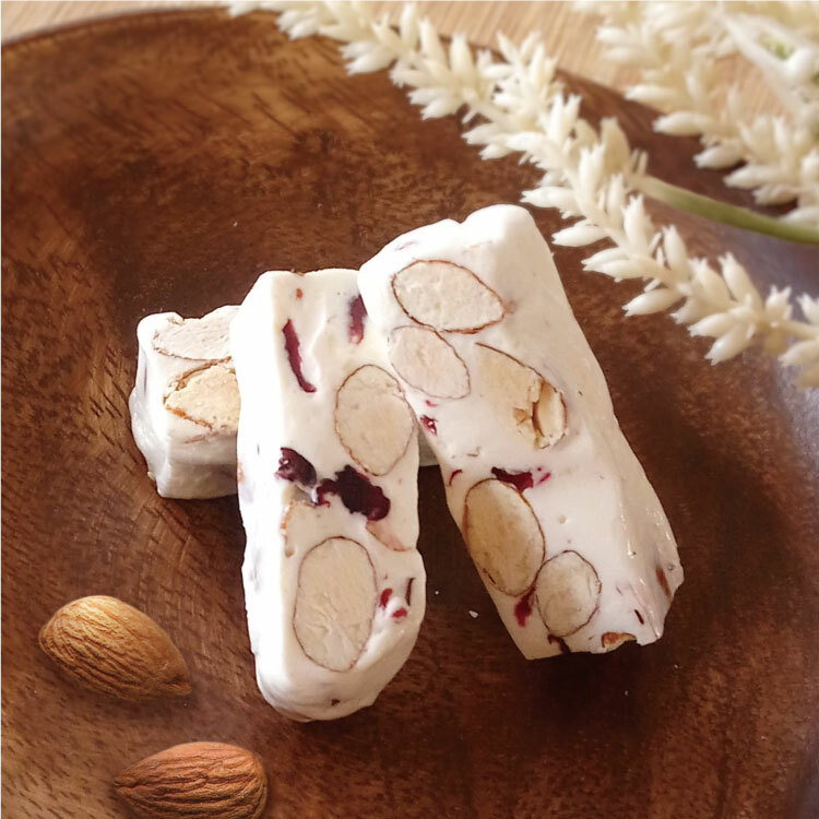 [B09] 菓然雙喜禮盒 -堅果塔10入+原味杏仁/可可杏仁牛軋糖200g