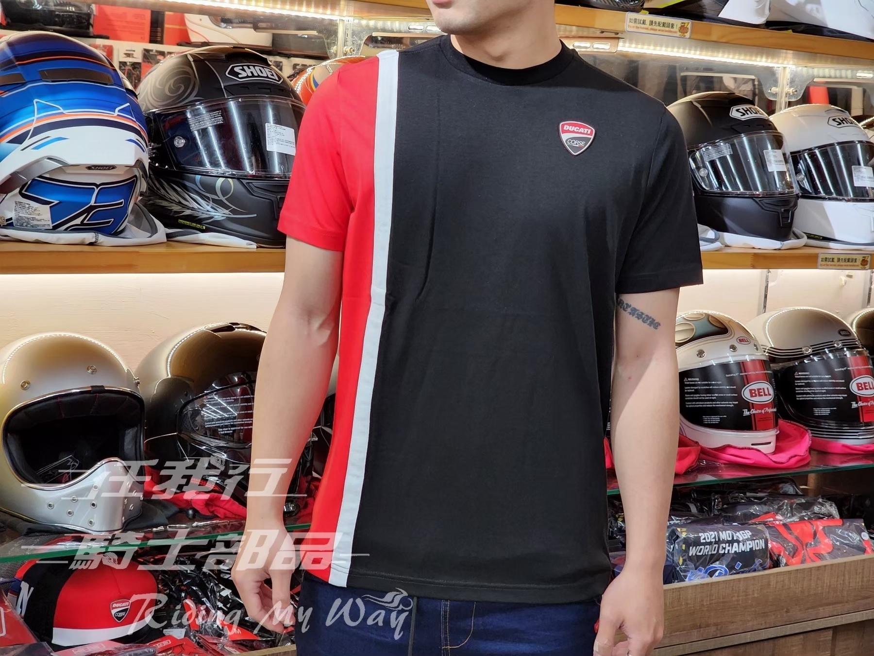 MotoGP 短T Man Ducati Corse White Band and Shield patch MotoGP周邊