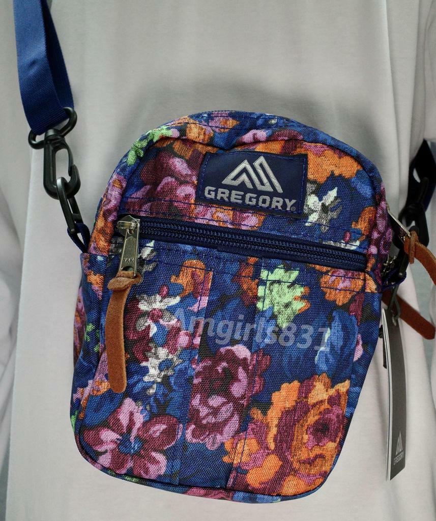 Gregory quick pocket m luminous tapestry