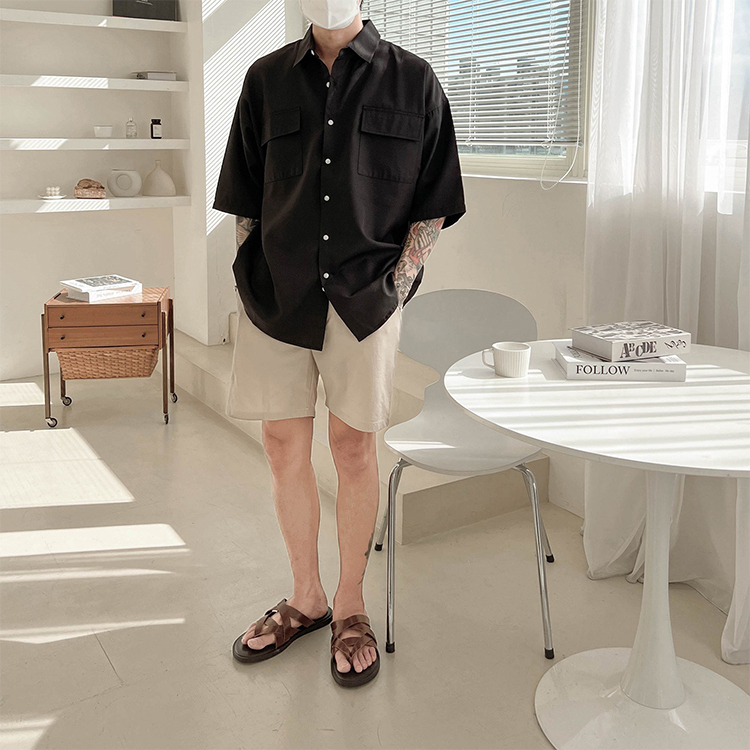 彈力涼感素面短褲 夏日首選