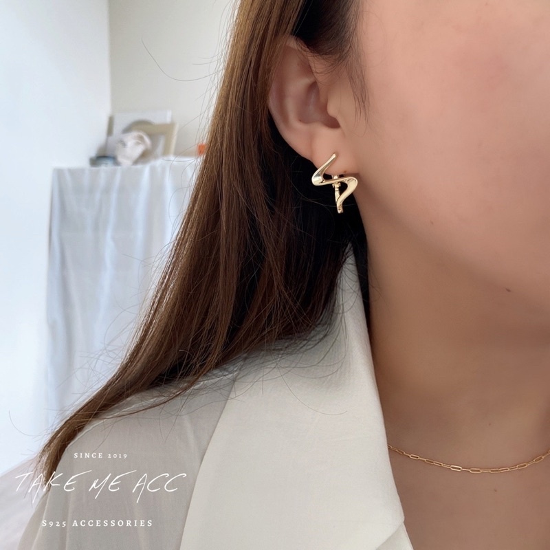 閃動瞬間｜純銀針耳環