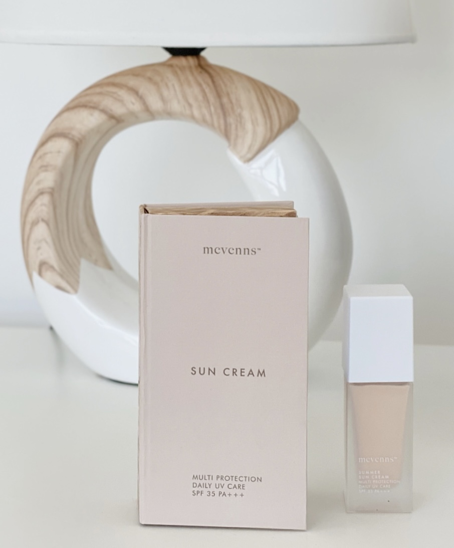 【消炎滅痘偽素顏大師】Mevenns 偽素顏滅痘物理防曬SPF35 PA+++