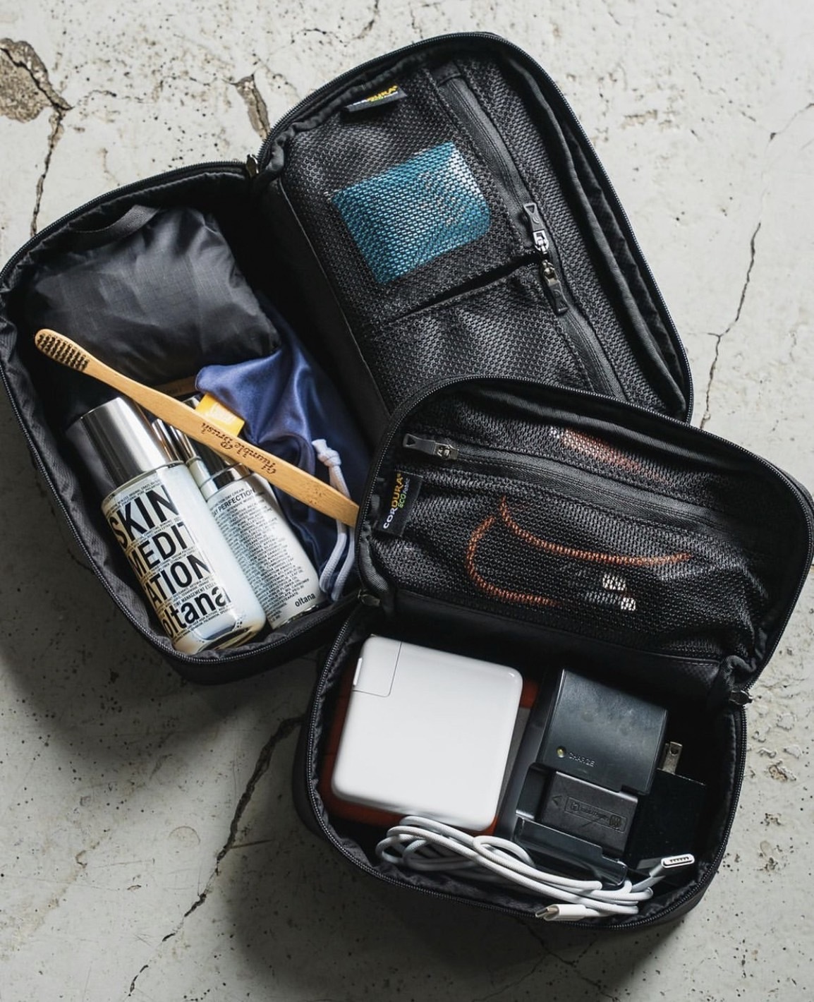 日本TNF收納旅行袋