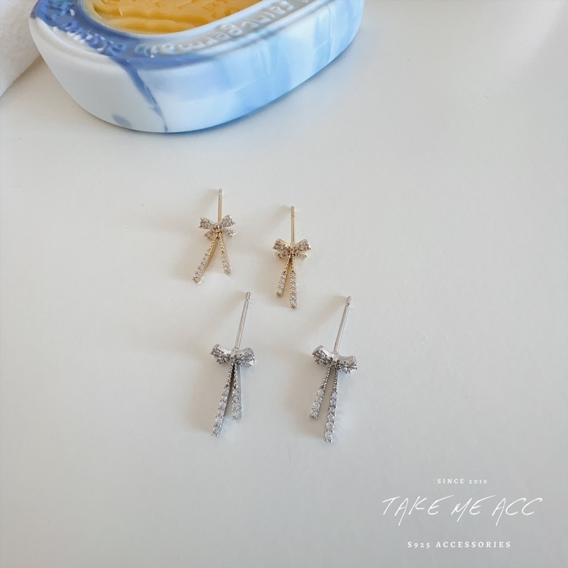 擺動蝴蝶結｜純銀針耳環