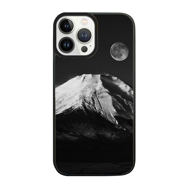 黑夜下的富士山