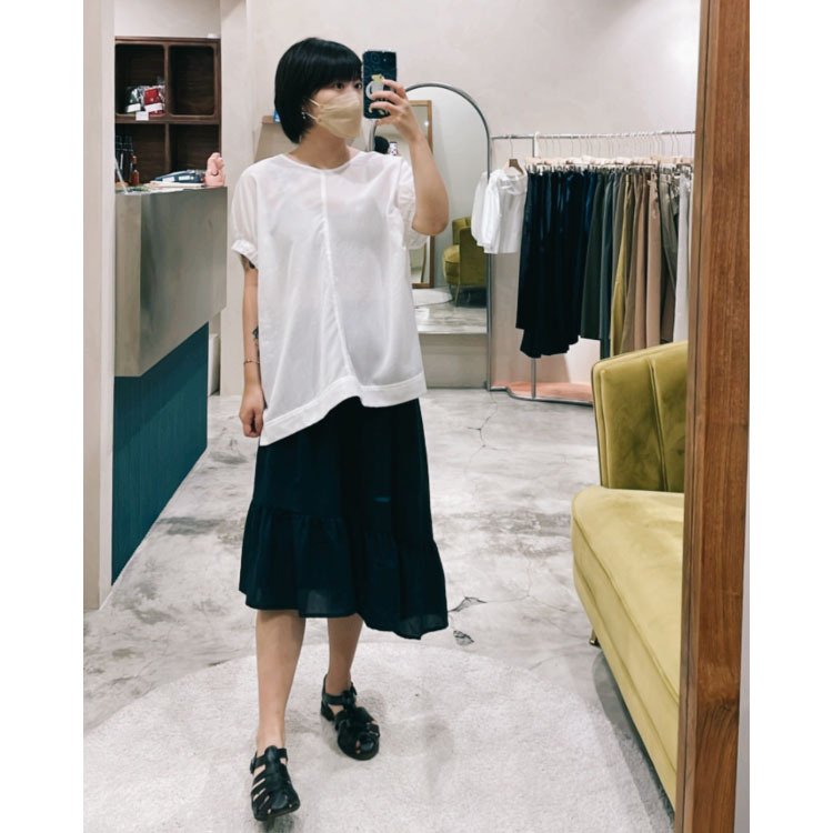 青春當歌不對稱荷葉擺中長裙-蔚海