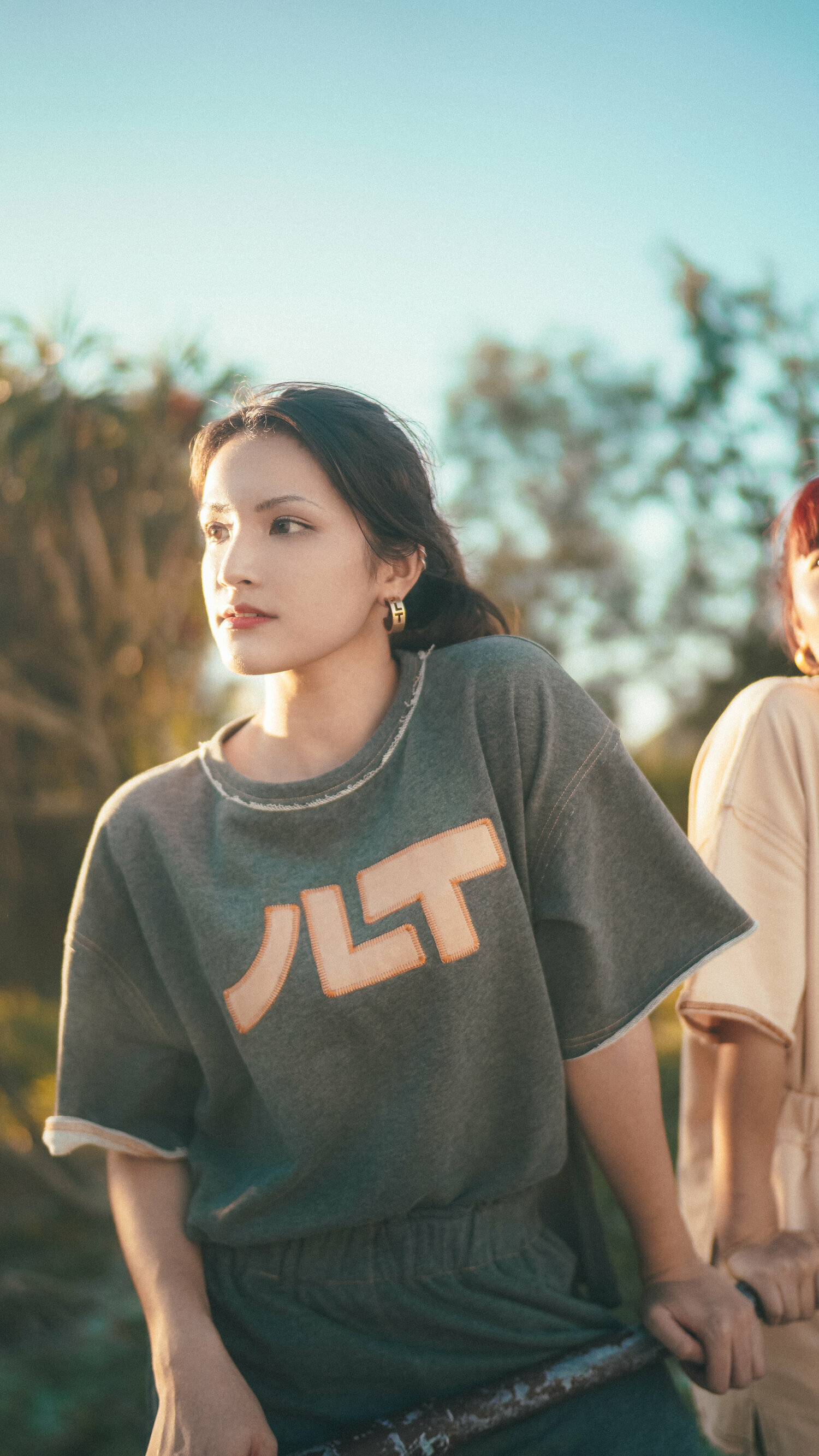 【Just Africa】兩著運動套裝連腰帶 - 昏灰色