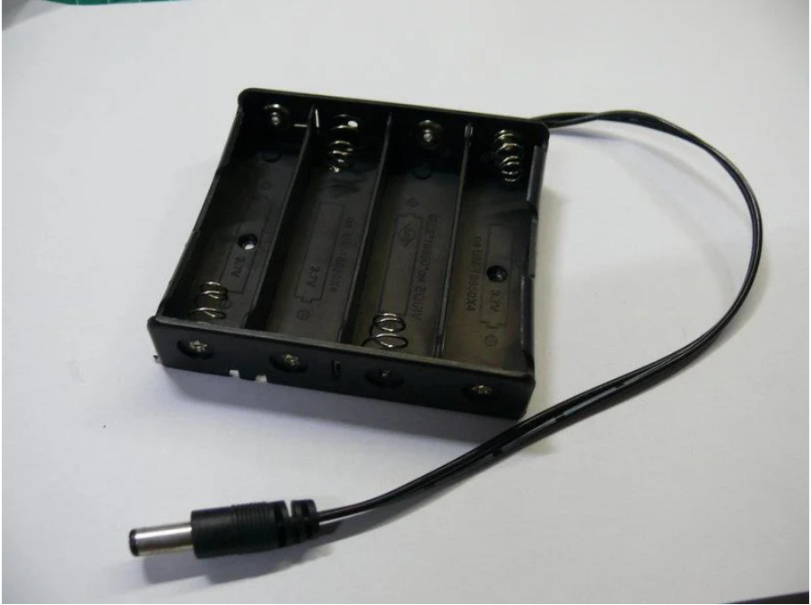 【UCI電子】 (二U-1)  18650電池盒 可裝4節18650電池 帶DC 5.5*2.1mm插頭