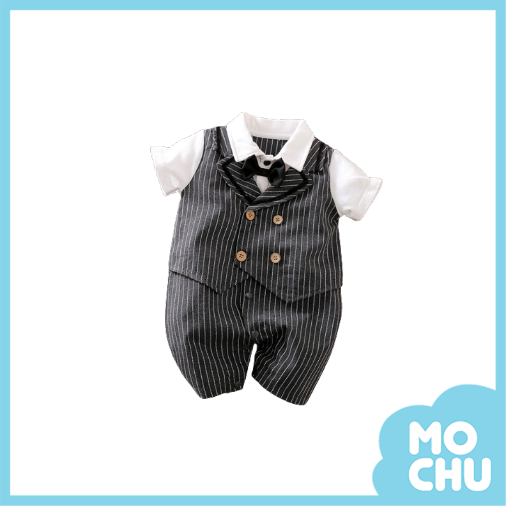 翻領灰馬甲連身衣