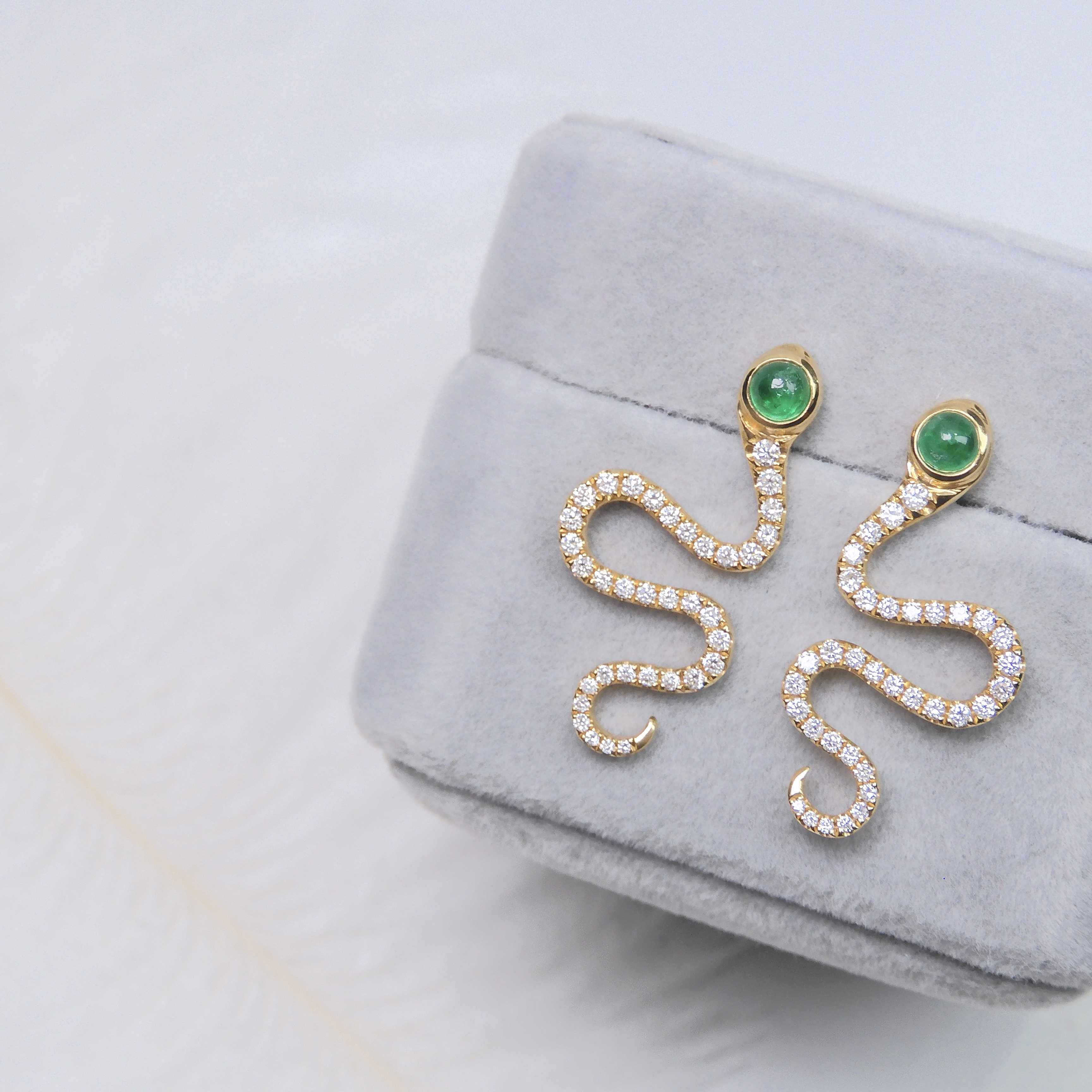 18K金 0.4ct 綠寶石耳釘