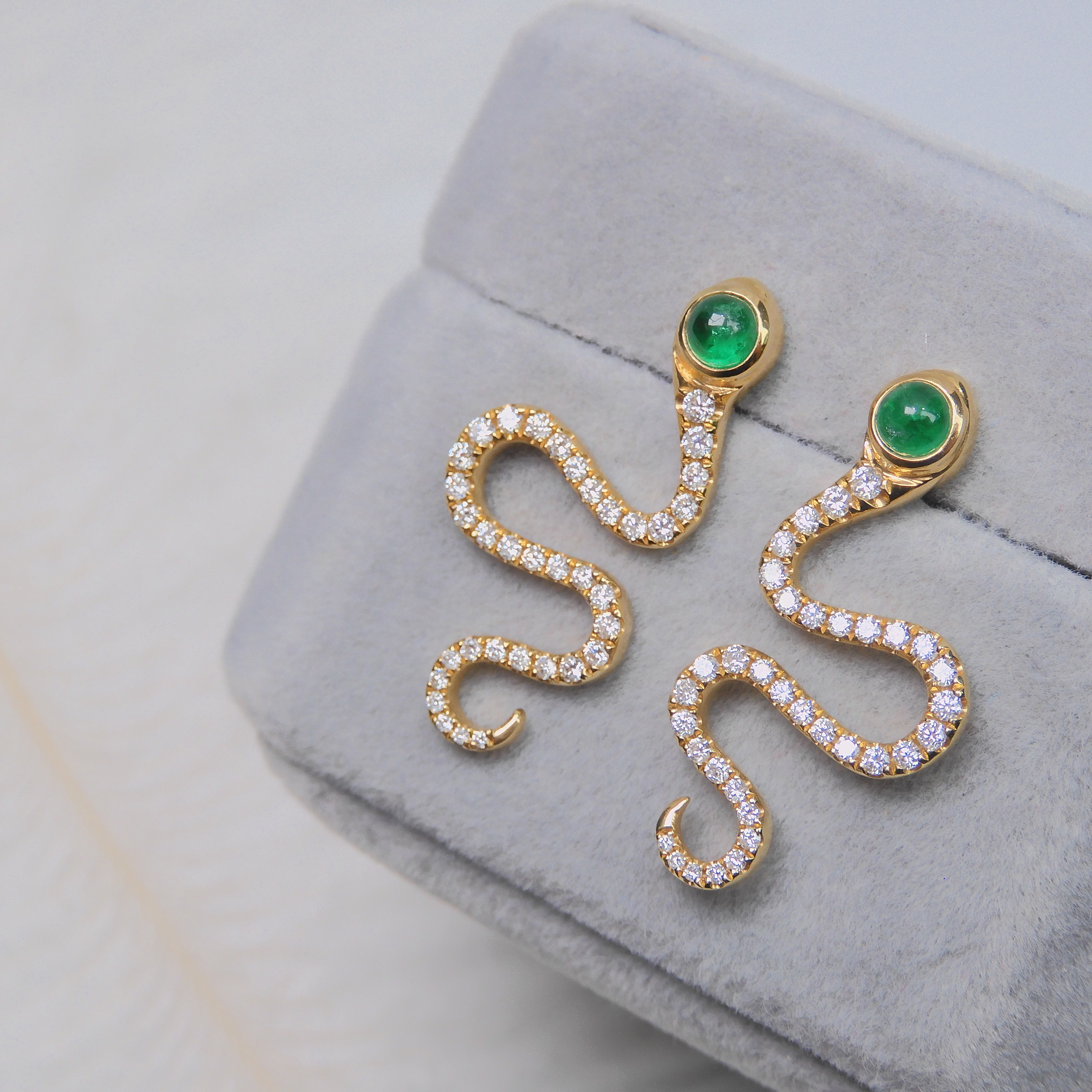 18K金 0.4ct 綠寶石耳釘