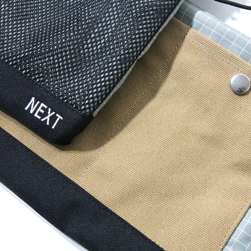 SOLEIL SACOCHE簡約斜背小包 格紋灰 登山/健行/休閒/戶外 70CTV5270