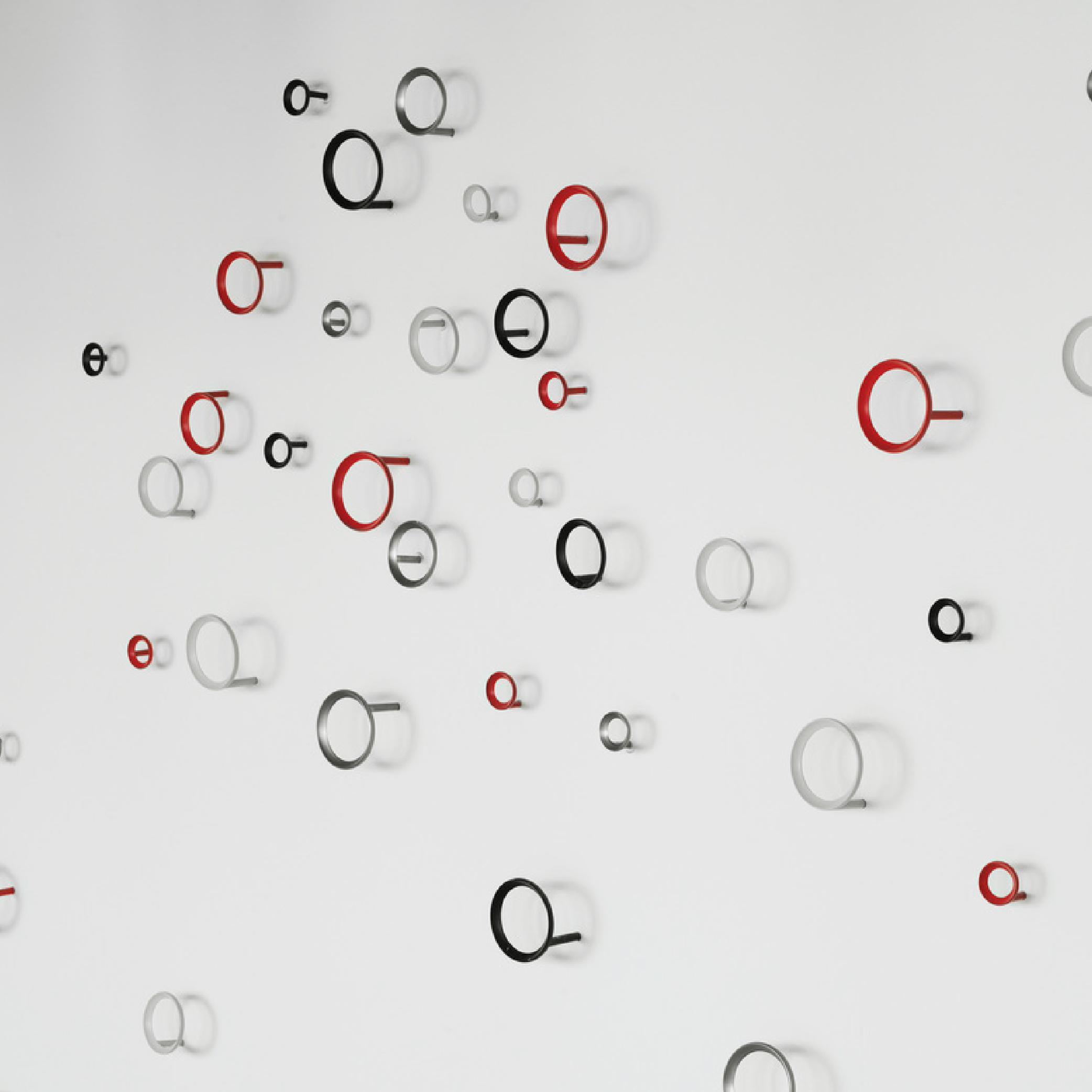 句點 / 掛鉤 - 中 by normann Copenhagen