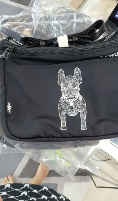 [S] LIFEWORK STANDING RADOK CROSSBODY BAG,BLACK, LW225BG40340F (SLW53)